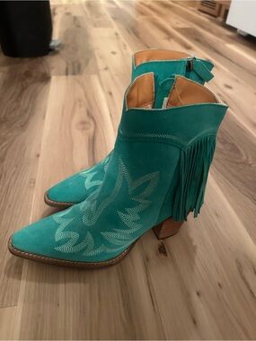 Dingo Wild Sage Fringe Booties
